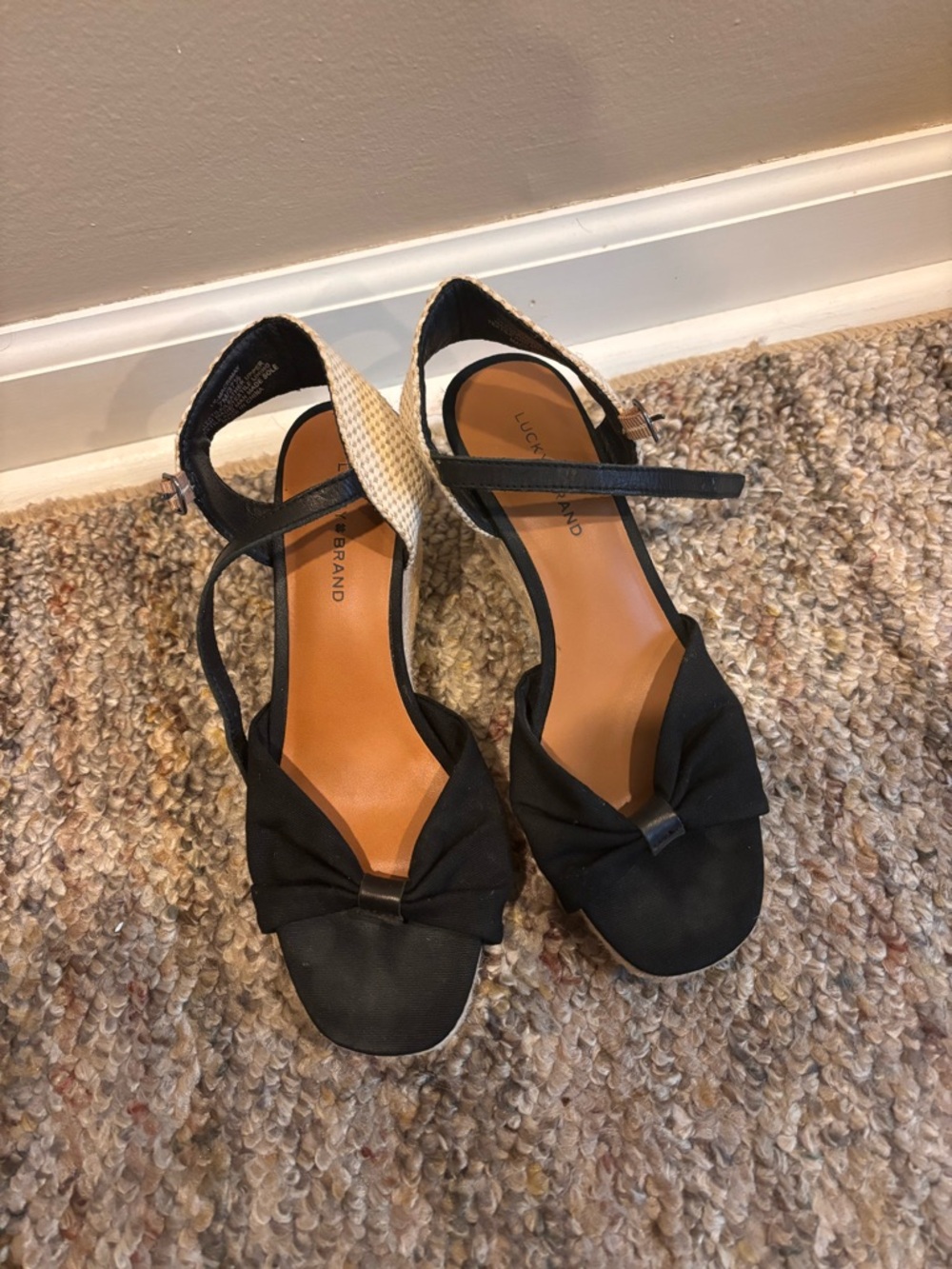 Lucky Brand Black & Natural Wedge Sandals with Bow Detail